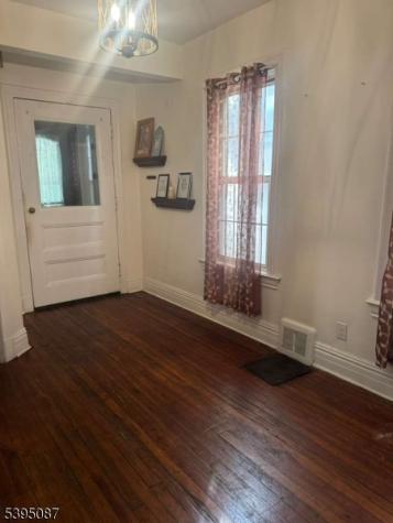 68 Danforth Avenue Jersey City NJ 07305