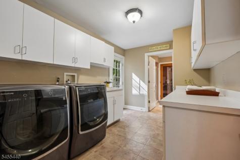 1 Beach Lane Mendham NJ 07945