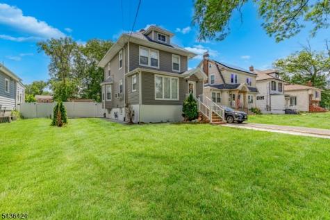 245 W 3rd Avenue Roselle NJ 07203