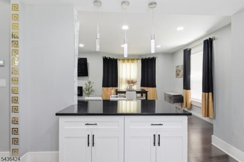 245 W 3rd Avenue Roselle NJ 07203