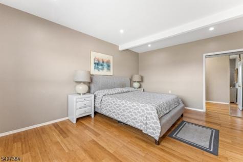 15 Putnam Place Clifton NJ 07011