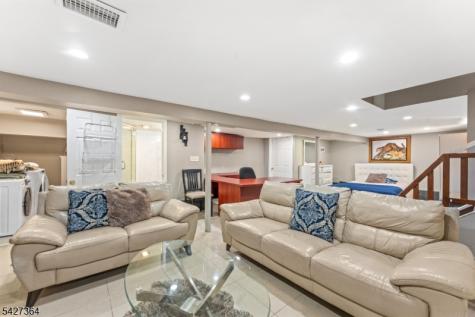 15 Putnam Place Clifton NJ 07011