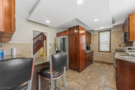 15 Putnam Place Clifton NJ 07011