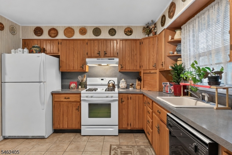 1449 Frances Lane Plainfield NJ 07062