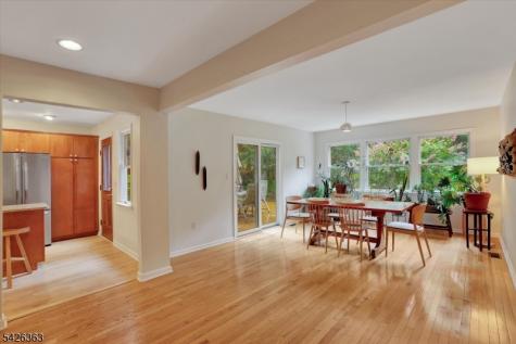 10 Crestview Drive Hopewell NJ 08525