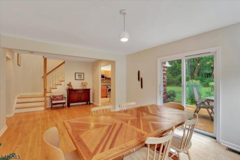 10 Crestview Drive Hopewell NJ 08525