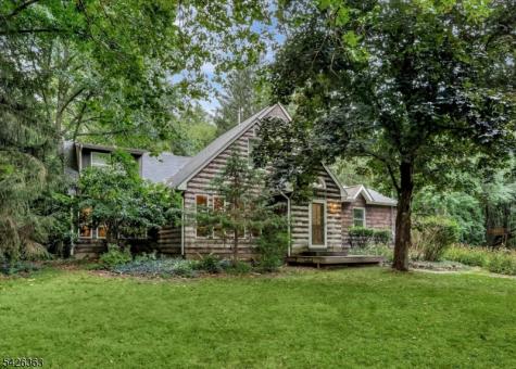 10 Crestview Drive Hopewell NJ 08525