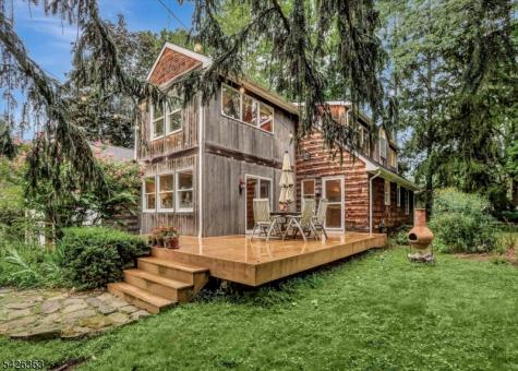 10 Crestview Drive Hopewell NJ 08525