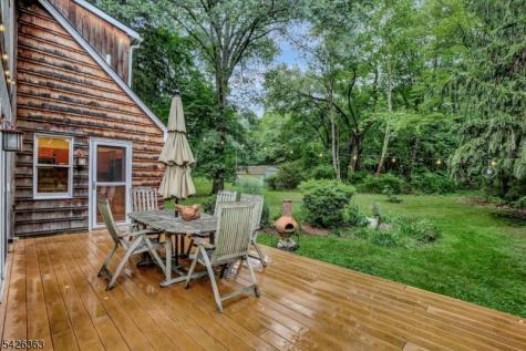 10 Crestview Drive Hopewell NJ 08525