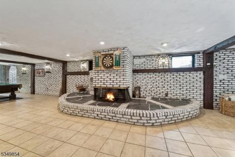 13 Skyline Drive Warren NJ 07059
