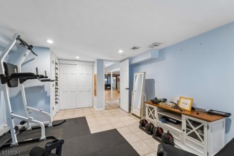 13 Skyline Drive Warren NJ 07059