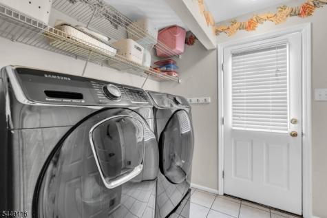 48 Plantation Road Readington NJ 08889