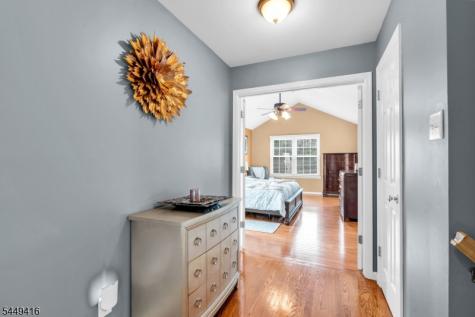 48 Plantation Road Readington NJ 08889
