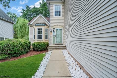 48 Plantation Road Readington NJ 08889