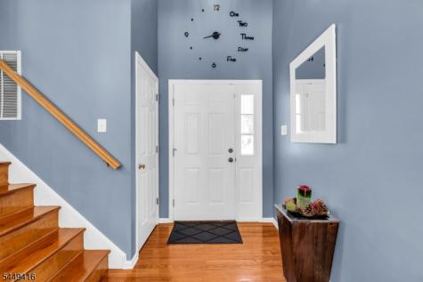48 Plantation Road Readington NJ 08889