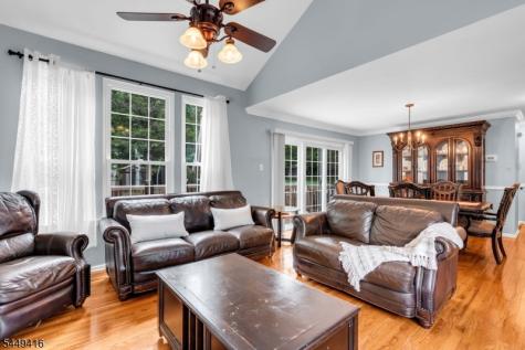 48 Plantation Road Readington NJ 08889