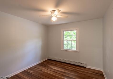 504 Edith Road Roxbury NJ 07850