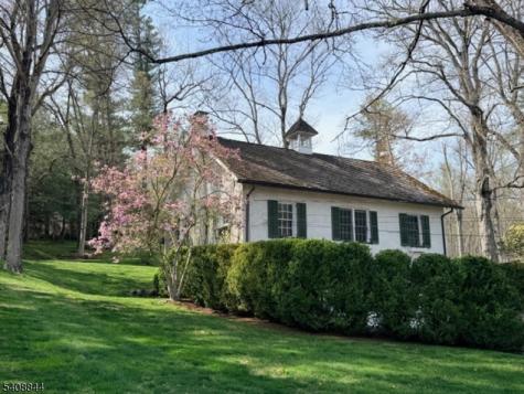121 Mosle Road Mendham NJ 07931