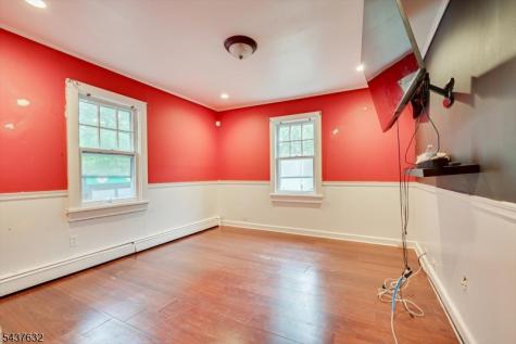 44 Lynwood Avenue Franklin NJ 08823