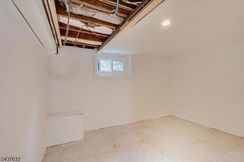 44 Lynwood Avenue Franklin NJ 08823