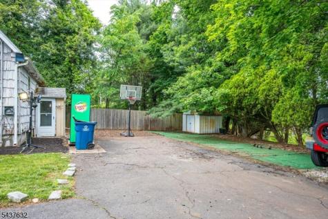 44 Lynwood Avenue Franklin NJ 08823