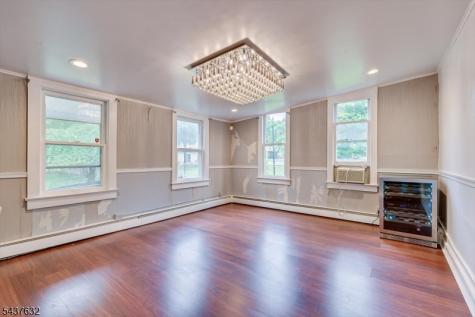 44 Lynwood Avenue Franklin NJ 08823