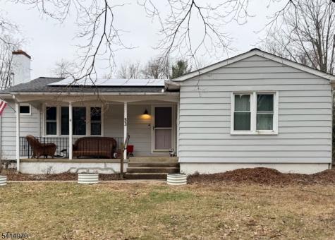 53 Carlton Avenue Ewing NJ 08618