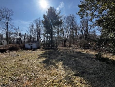 53 Carlton Avenue Ewing NJ 08618