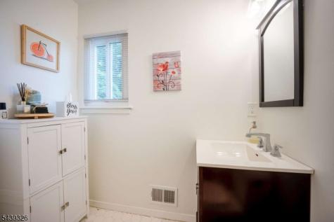 132 Longacre Court Hillsborough NJ 08844