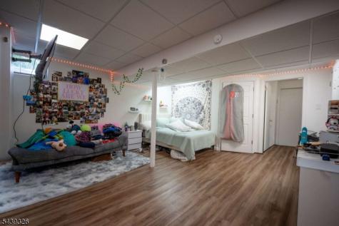 132 Longacre Court Hillsborough NJ 08844