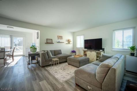 132 Longacre Court Hillsborough NJ 08844