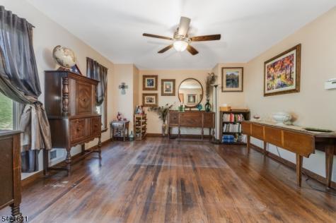 514 Lannon Lane Bethlehem NJ 08826