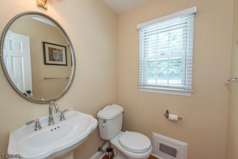 7 Natalie Drive West Caldwell NJ 07006