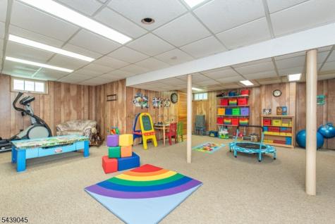 7 Natalie Drive West Caldwell NJ 07006