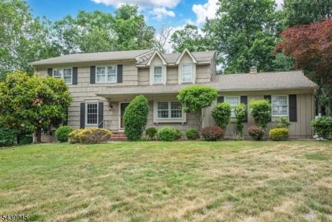 7 Natalie Drive West Caldwell NJ 07006