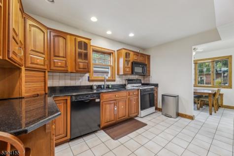 14 Laurel Avenue Clifton NJ 07012
