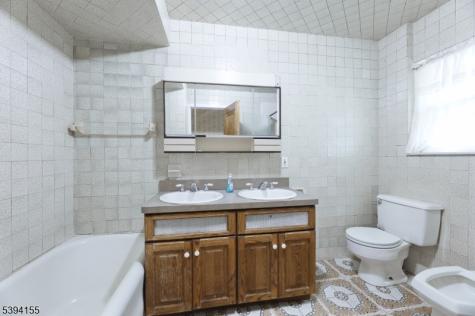 14 Laurel Avenue Clifton NJ 07012