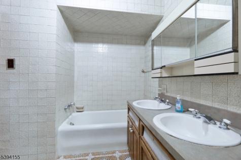 14 Laurel Avenue Clifton NJ 07012