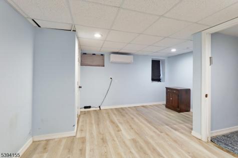 14 Laurel Avenue Clifton NJ 07012