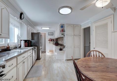 67 Harrison Street Verona NJ 07044