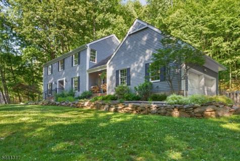 131 Philhower Avenue Califon NJ 07830