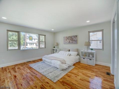 156 W Lincoln Avenue Roselle Park NJ 07204