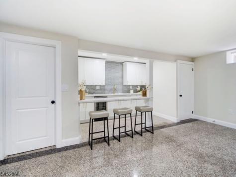 156 W Lincoln Avenue Roselle Park NJ 07204
