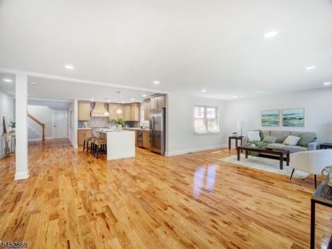 156 W Lincoln Avenue Roselle Park NJ 07204
