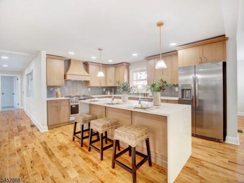 156 W Lincoln Avenue Roselle Park NJ 07204