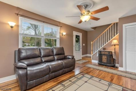 1 Edgar Avenue Green Brook NJ 08812