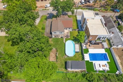 15 Volker Lane Livingston NJ 07039
