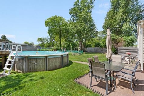 15 Volker Lane Livingston NJ 07039