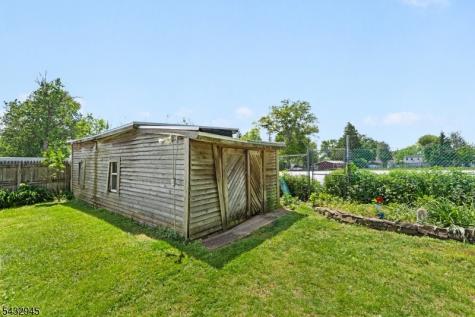 15 Volker Lane Livingston NJ 07039
