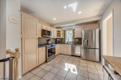 7 Beekmeer Place Mount Olive NJ 07836